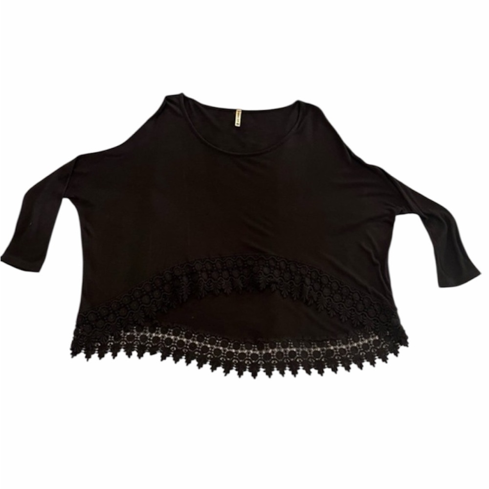 Emma & Sam‎ Black Lace Hem Women's Crop Top Boxy Dolman Sleeves Small.